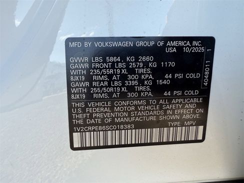 New 2025 Volkswagen ID.4 Pro image 28