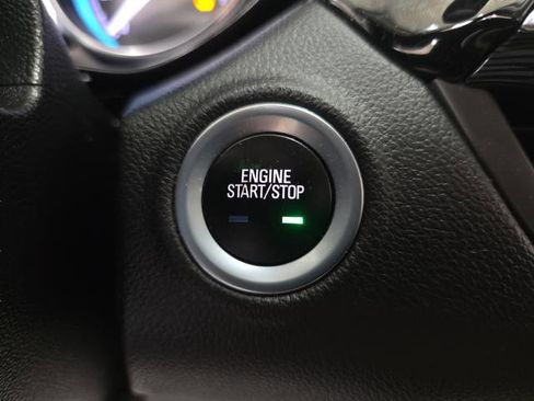 Used 2017 Buick Envision Essence image 18