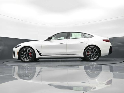 New 2026 BMW i4 xDrive40i w/ M Sport Package AWD/4WD image 32
