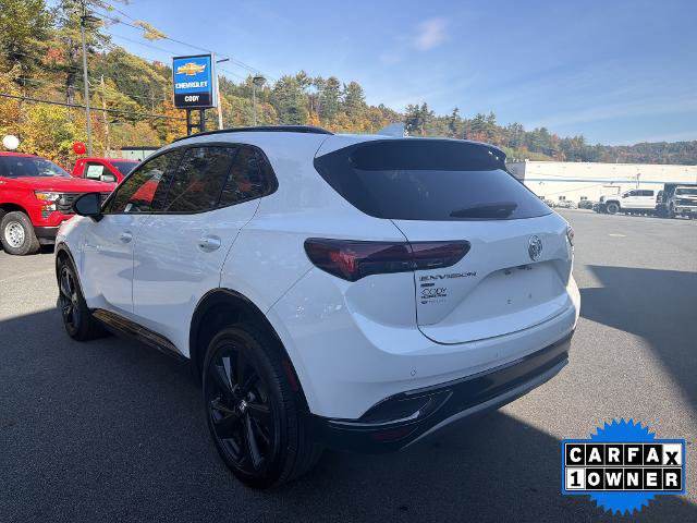 Certified 2023 Buick Envision Essence w/ Technology Package I AWD/4WD image 3