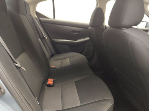 Used 2024 Nissan Sentra SV FWD image 19