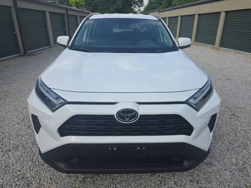 Certified 2025 Toyota RAV4 XLE AWD/4WD image 9
