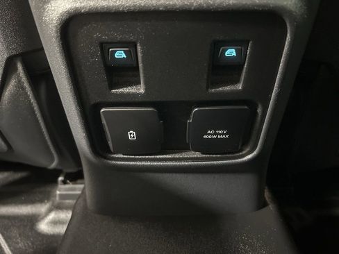 Certified 2022 Ford Bronco Black Diamond image 32