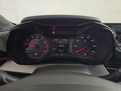 Used 2024 Chevrolet Trax RS FWD image 15