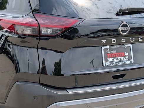 Used 2023 Nissan Rogue SL w/ SL Premium Package FWD image 7
