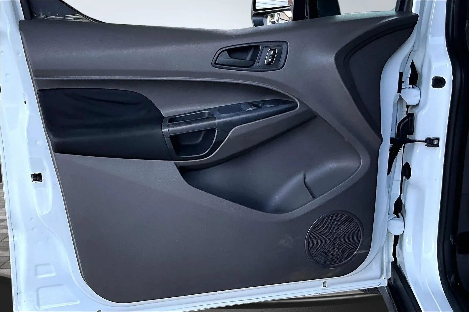 Used 2019 Ford Transit Connect XL FWD image 17