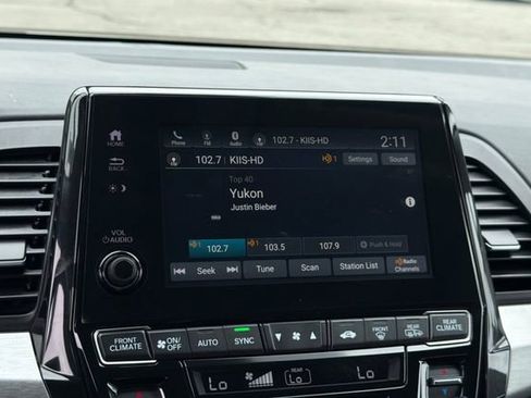 Certified 2024 Honda Odyssey EX-L image 24