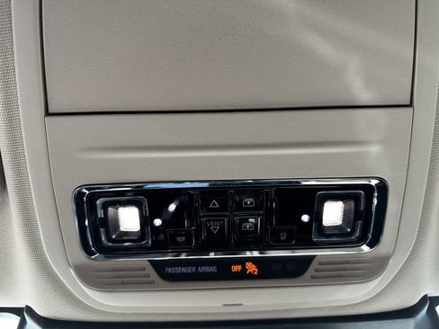 Certified 2024 Lincoln Corsair AWD w/ Equipment Group 101A image 28