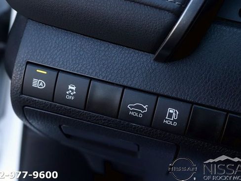 Used 2023 Toyota Camry LE image 24