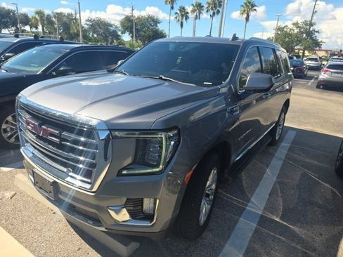 Used 2021 GMC Yukon SLT AWD/4WD image 1