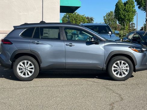 New 2026 Toyota Corolla Cross LE image 9