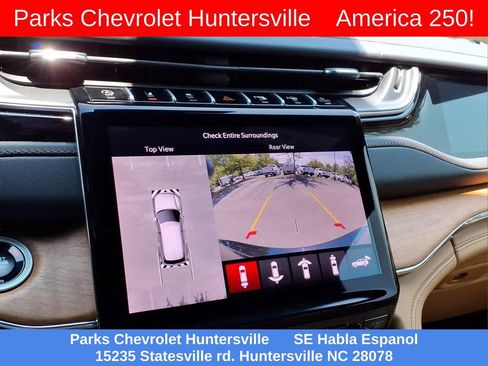 Used 2025 Jeep Grand Cherokee L Summit w/ Advanced Protech Group IV AWD/4WD image 5