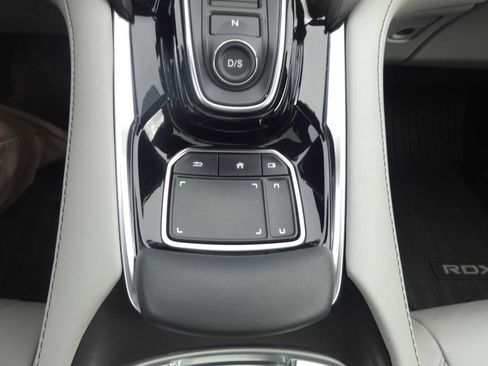 Used 2021 Acura RDX FWD w/ Technology Package image 18