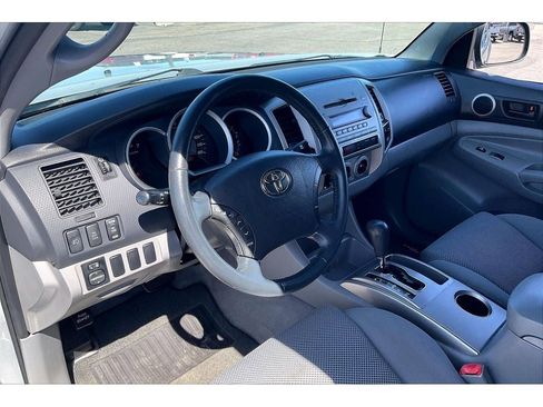 Used 2006 Toyota Tacoma 4x4 Access Cab V6 image 16