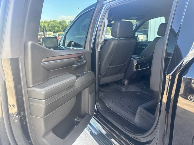 Used 2024 GMC Sierra 1500 SLT w/ SLT Premium Package AWD/4WD image 14