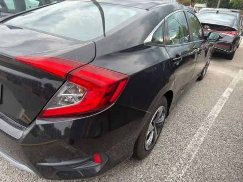 Used 2019 Honda Civic LX image 2