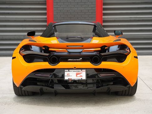 Used 2022 McLaren 720S Performance RWD image 14
