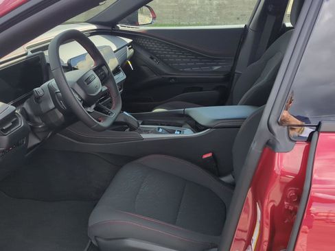 New 2026 Dodge Charger R/T AWD/4WD image 12
