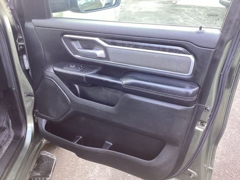Used 2021 RAM 1500 Big Horn image 26