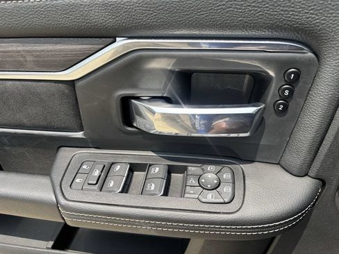 New 2026 RAM 3500 Laramie AWD/4WD image 26