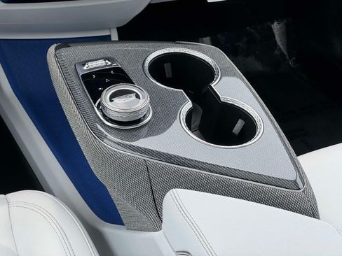 Certified 2025 Cadillac Optiq Luxury 1 AWD/4WD image 4
