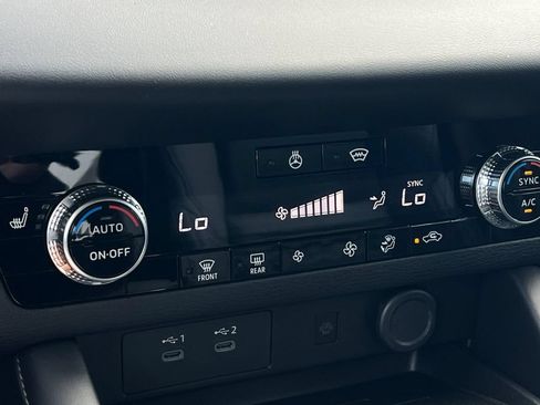 New 2026 Mitsubishi Outlander SE AWD/4WD image 21