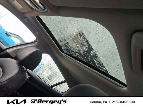 Used 2018 Kia Stinger Premium image 16