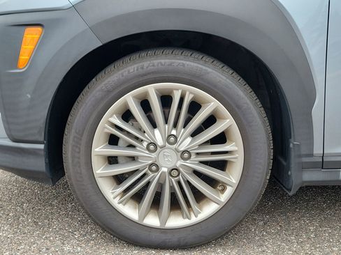 Used 2020 Hyundai Kona SEL Plus FWD image 4