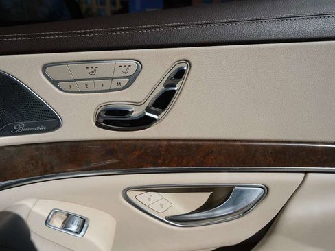Used 2015 Mercedes-Benz S 550 Sedan image 40