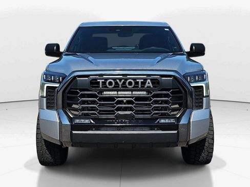 Used 2024 Toyota Tundra Platinum w/ TRD Off-Road Package AWD/4WD image 9
