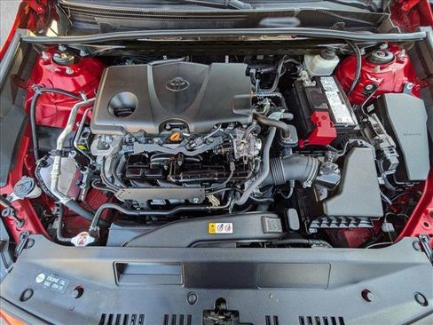 Certified 2022 Toyota Camry SE image 21