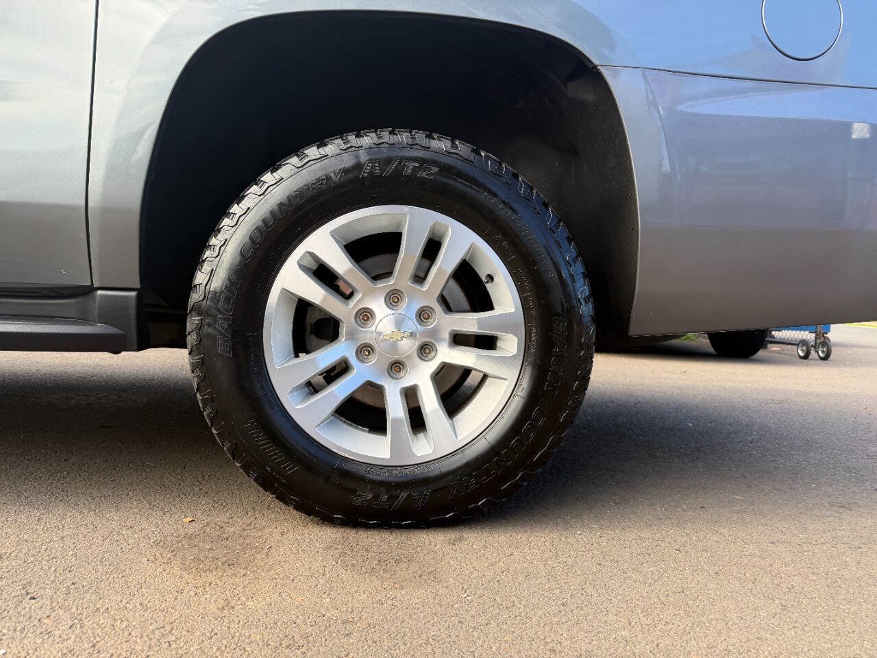 Used 2019 Chevrolet Suburban LT AWD/4WD image 15