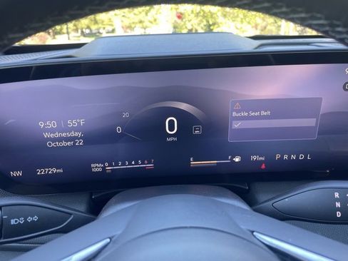 Used 2025 Buick Enclave Sport Touring image 20