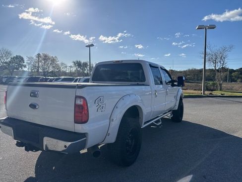 Used 2015 Ford F250 XLT w/ XLT Value Package image 5