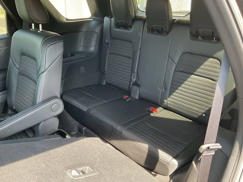 Used 2025 Nissan Pathfinder Rock Creek AWD/4WD image 20