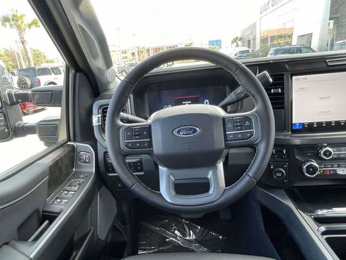 New 2026 Ford F250 Lariat w/ Chrome Package image 12