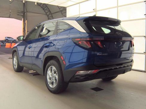 Used 2023 Hyundai Tucson SE image 3