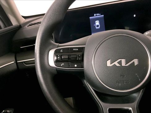 Certified 2025 Kia K5 LXS FWD image 18