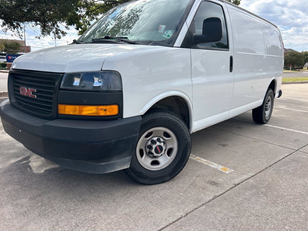 Used 2023 GMC Savana 2500 w/ Driver Convenience Package RWD image 3