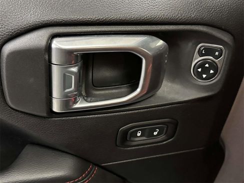 Used 2021 Jeep Wrangler Unlimited Rubicon image 11