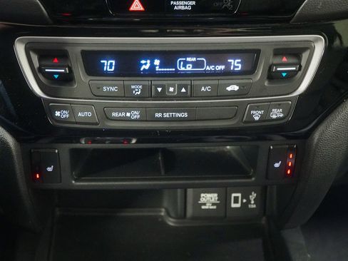 Used 2020 Honda Ridgeline RTL-E image 33