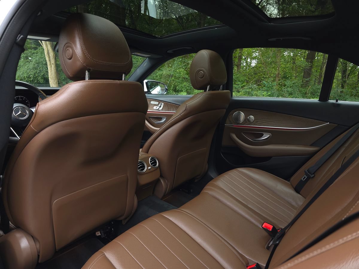 Used 2023 Mercedes-Benz E 350 4MATIC Sedan image 14