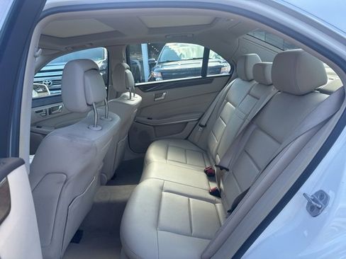 Used 2014 Mercedes-Benz E 350 E 350 w/ Premium 1 Package image 11