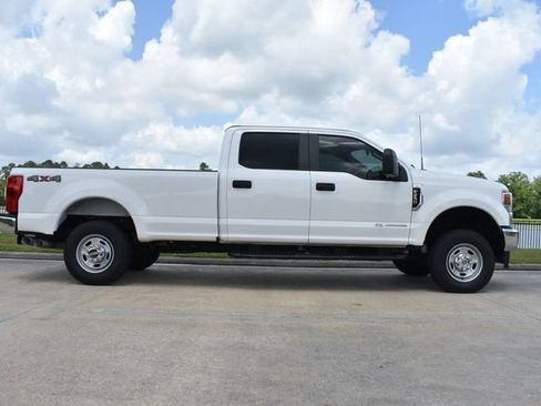 Used 2021 Ford F250 XL AWD/4WD image 3