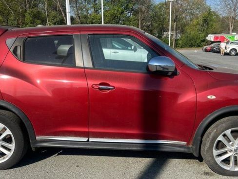 Used 2012 Nissan Juke SV w/ Chrome Pkg FWD image 9