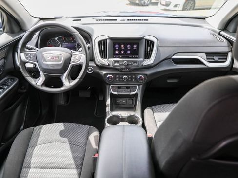 Used 2022 GMC Terrain SLE w/ Driver Convenience Package FWD image 25