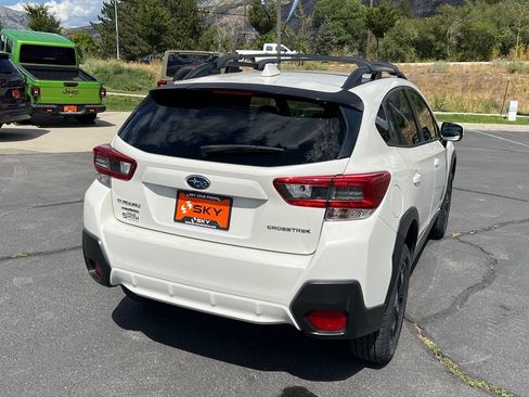 Used 2020 Subaru Crosstrek 2.0i Premium AWD/4WD image 9