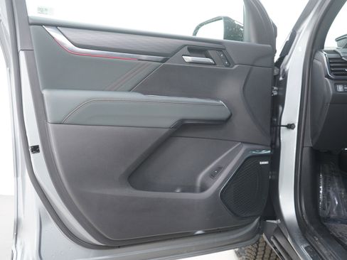 Used 2024 GMC Acadia AT4 w/ LPO, Floor Liner Package image 20