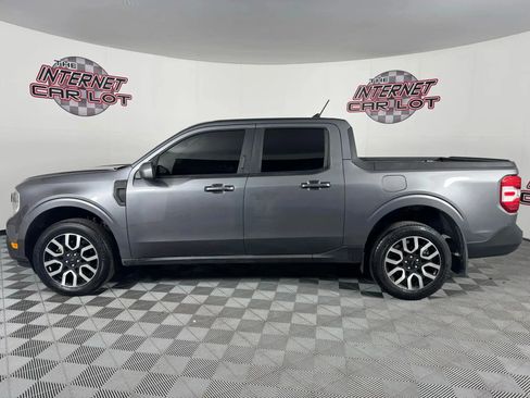 Used 2022 Ford Maverick Lariat FWD image 4