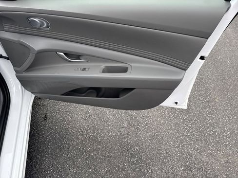 New 2026 Hyundai Elantra Sport image 14